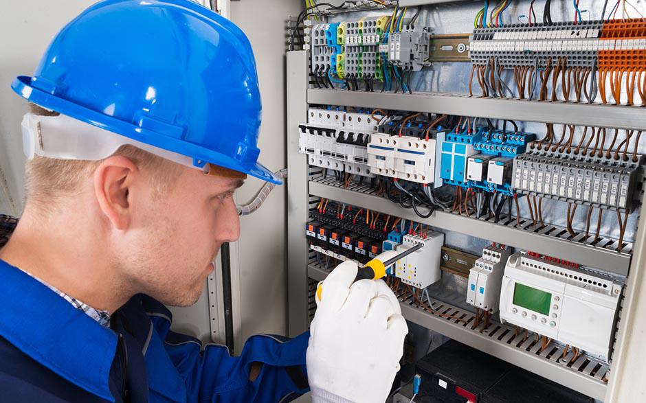 recherche travail électricien bâtiment Les Mureaux