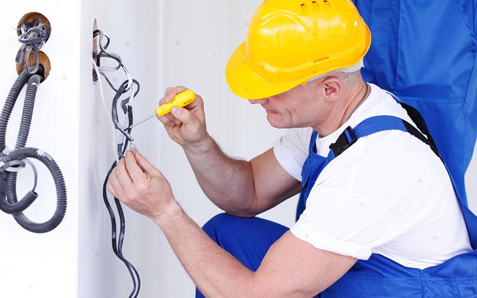 recherche travail électricien bâtiment Les Mureaux